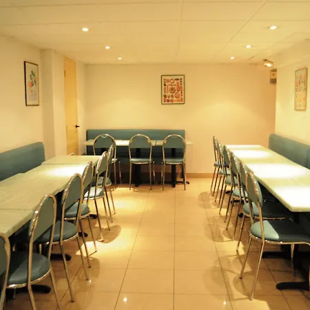 Hotel Hipotel Printania Maraichers 2*
