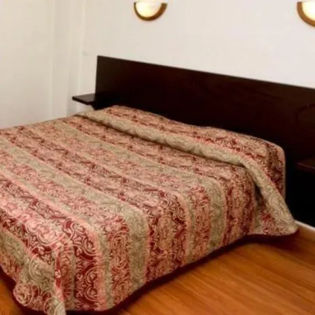 Otel Hipotel Printania Maraichers 2*